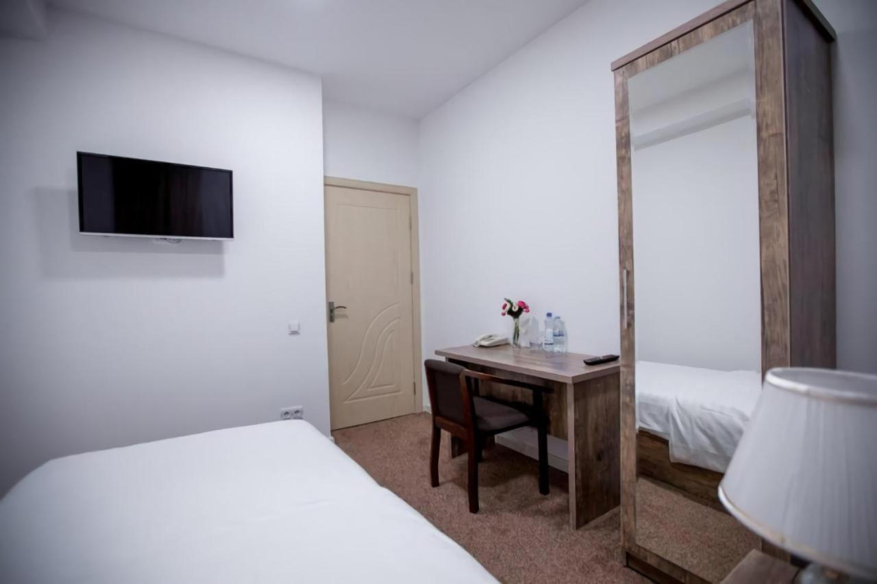 Hilal Hotel Tachkent Extérieur photo