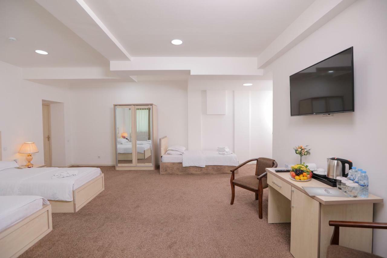 Hilal Hotel Tachkent Extérieur photo